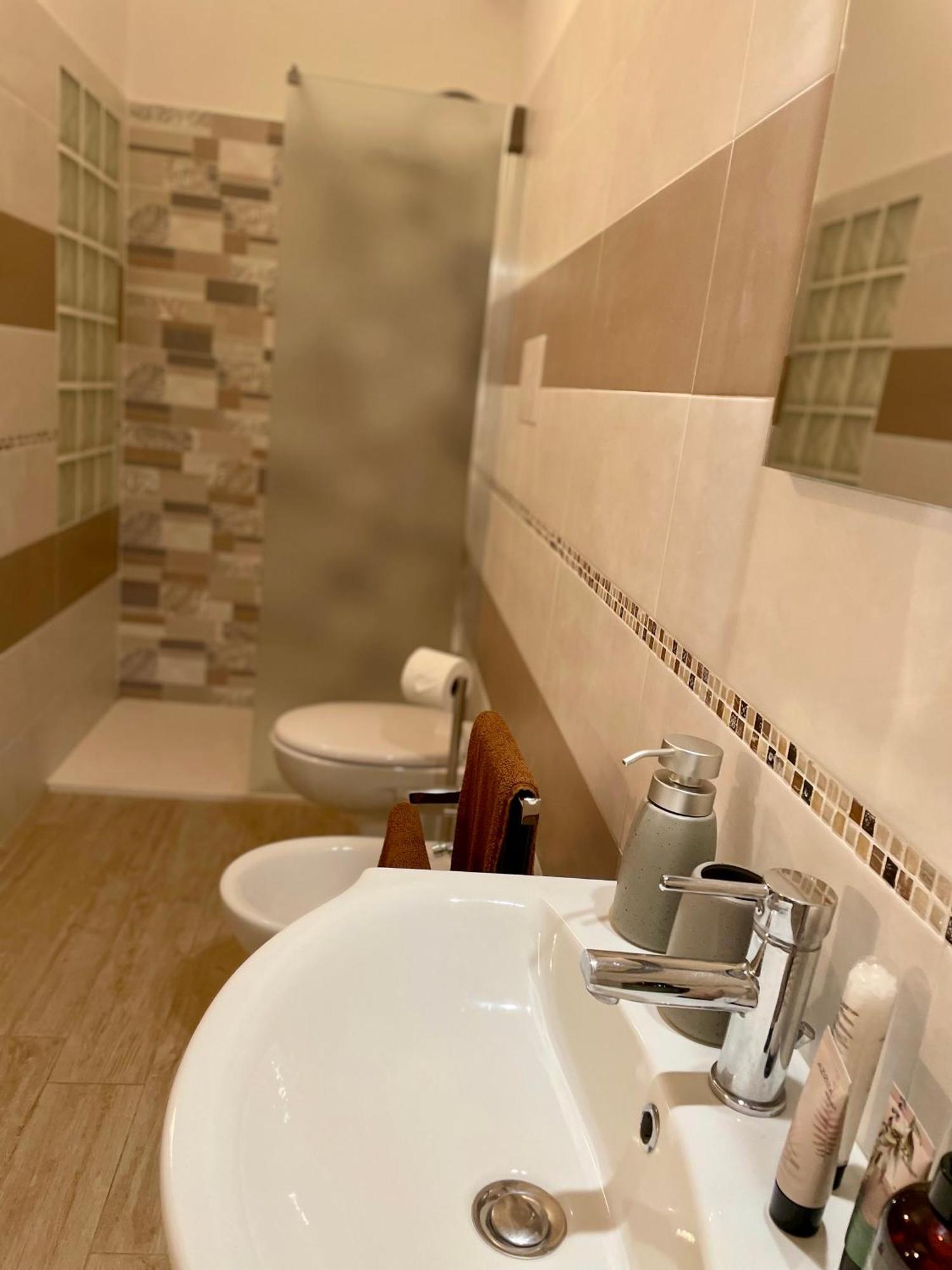 Settevanelle Apartments مازارا ديل فالو المظهر الخارجي الصورة